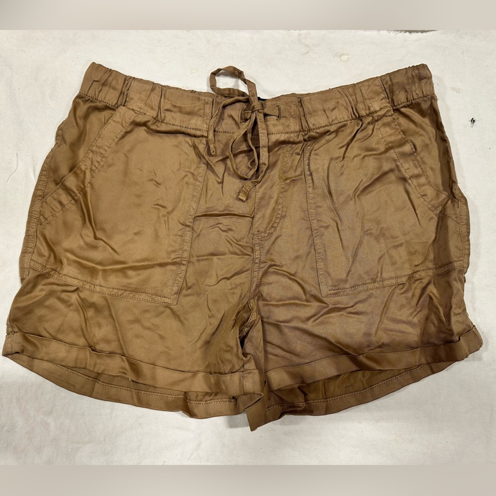 GAP Brown Cargo Shorts Casual Lightweight Design